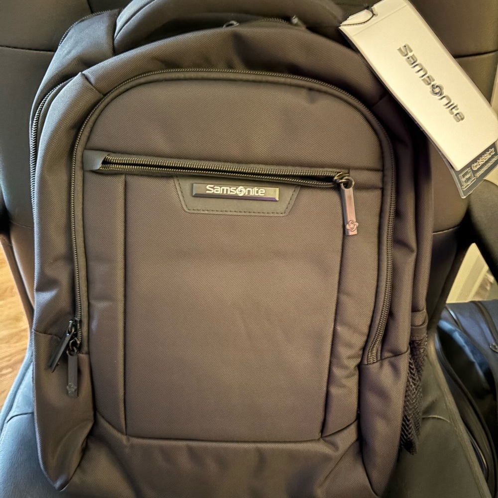 Samsonite Charcoal Gray Men's Backpack